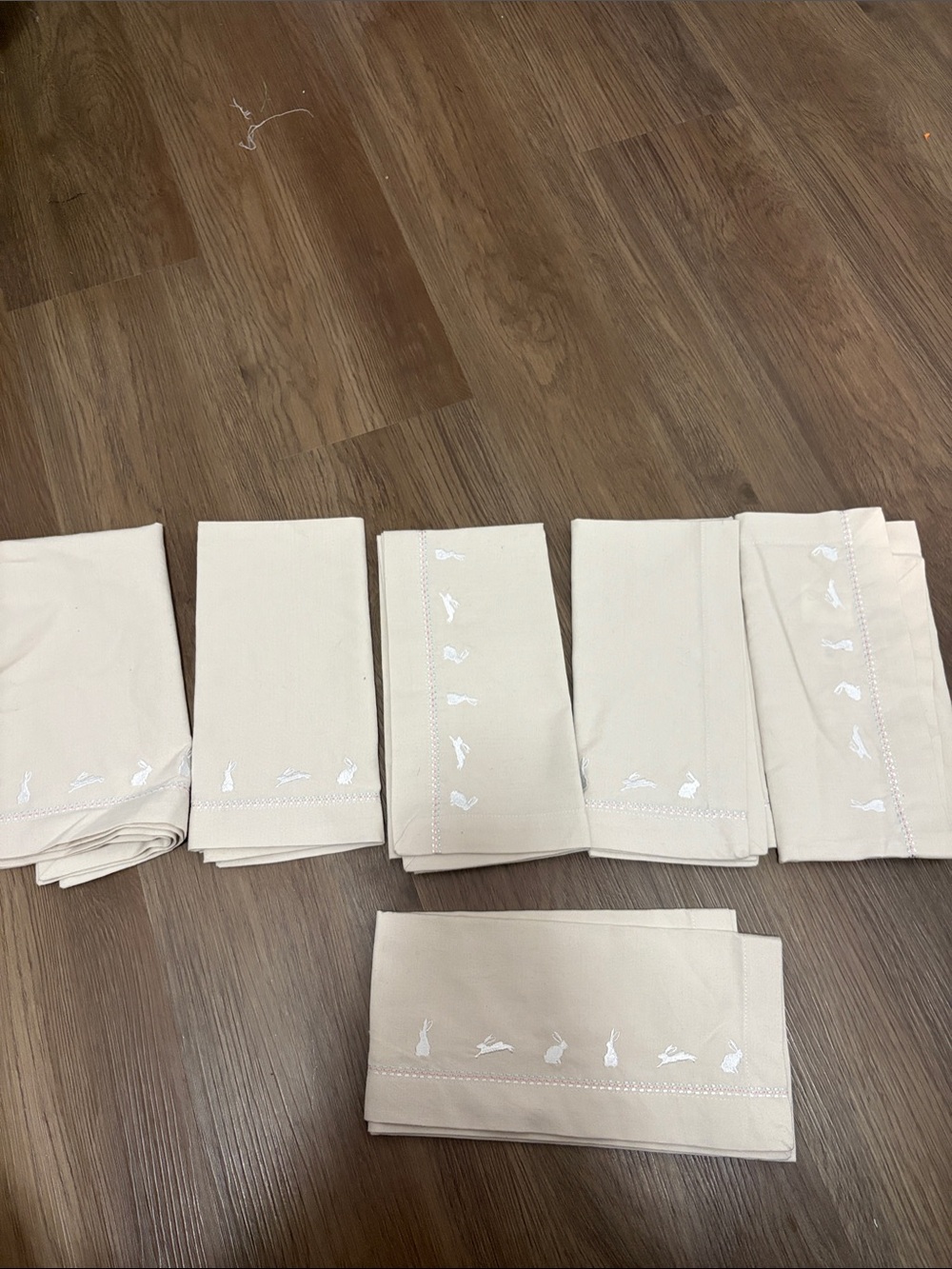 Cream Embroidered Cotton Dinner Napkins - Set of 6 new tags